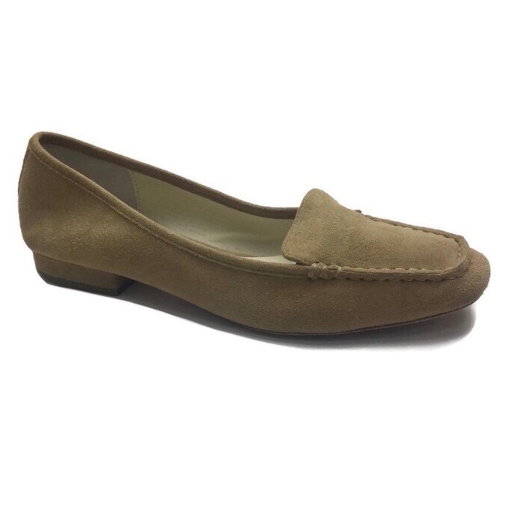 Bettye Muller Valet Camel Suede Slip-On Loafers Size 7